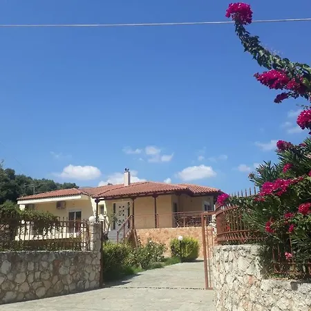 فيلة Melpomeni