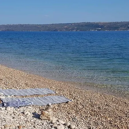 Melpomeni Villa Sinoikismos Plakalona