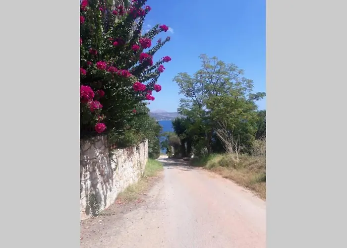 Villa Melpomeni Sinoikismos Plakalona