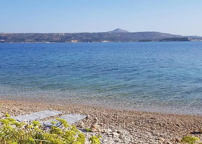 Melpomeni Sinoikismos Plakalona