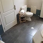 Melpomeni Sinoikismos Plakalona